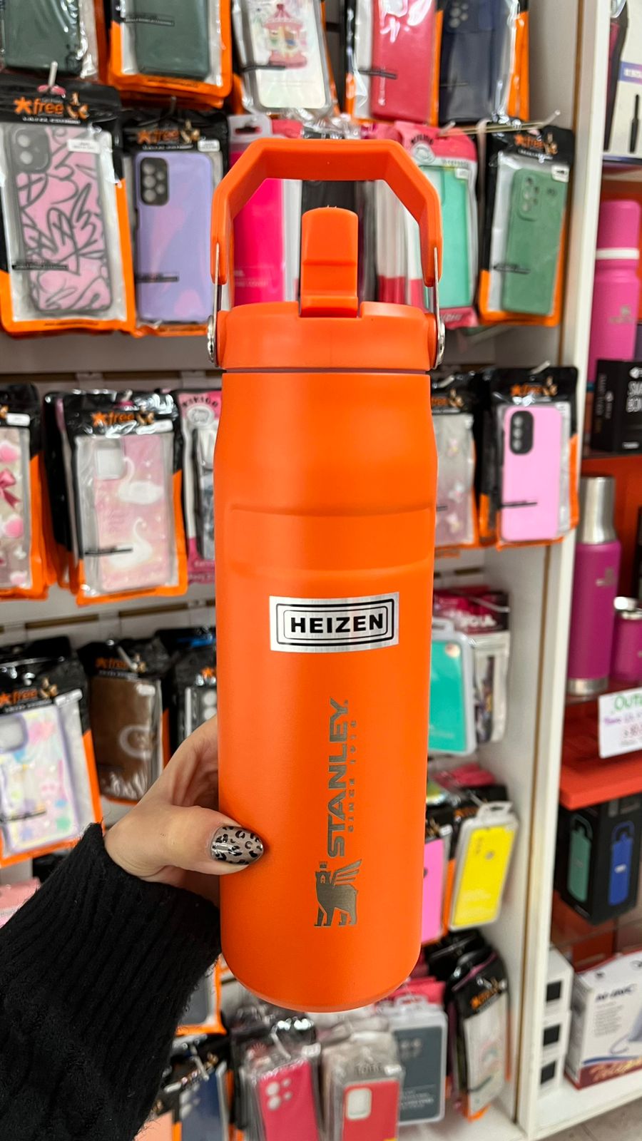 🧡 La Botella Térmica Más Canchera del Momento – 750ML