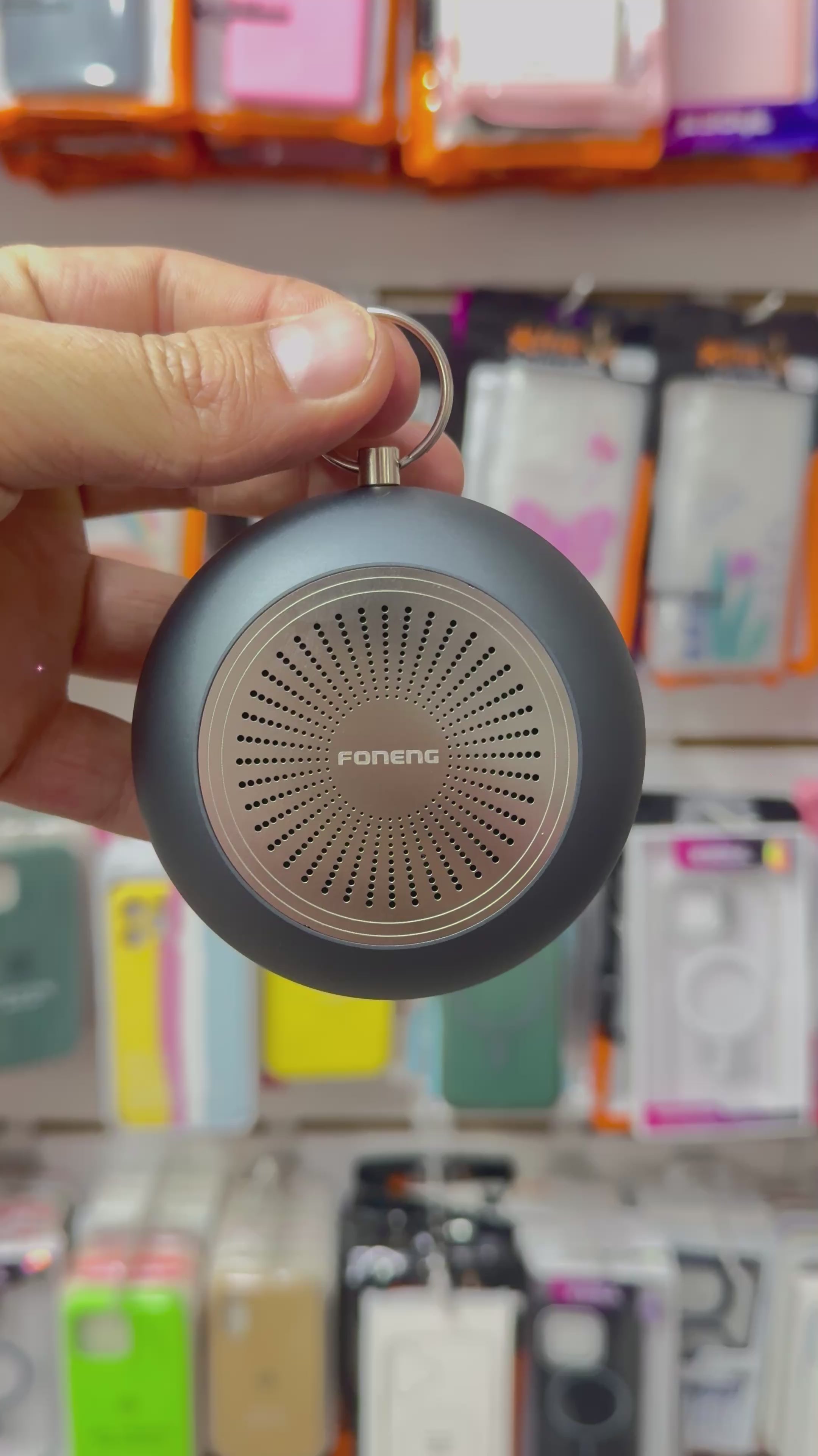 Parlante Bluetooth Foneng Metal Speaker Resistente al Agua